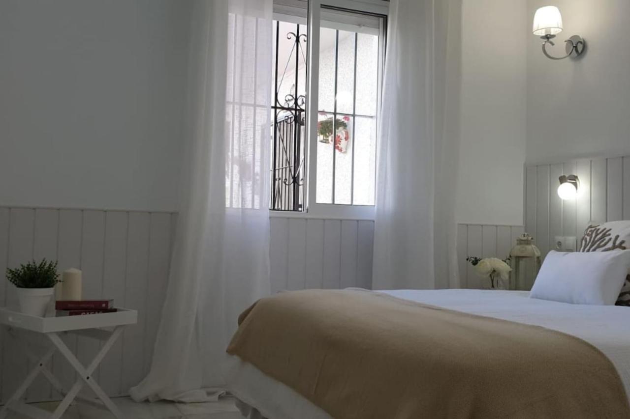 Los Geranios - Beach Apartment Ла Кала де Михас Екстериор снимка